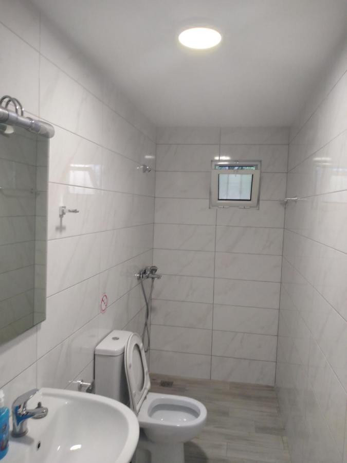 Condo Rooms Sarandë Exterior foto